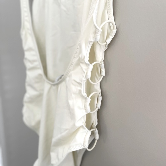 SOLID & STRIPED White Jennifer Ring One Piece Bathing Suit NWOT - Picture 6 of 10